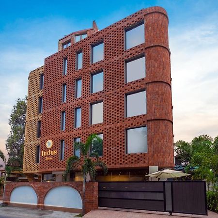 Indus Suites Нагпур Экстерьер фото