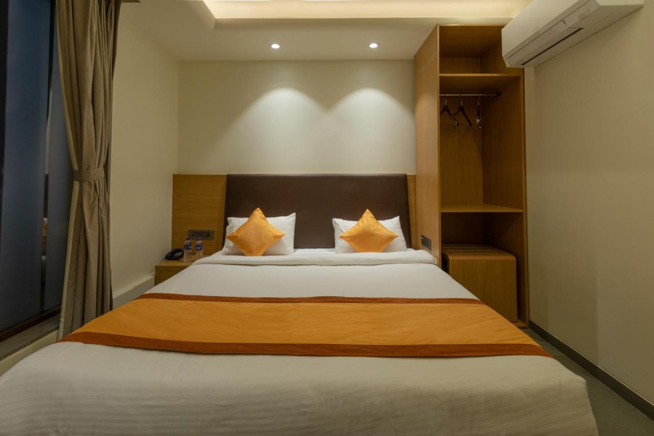 Indus Suites Нагпур Экстерьер фото